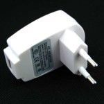 Crregador USB Europeia Saída 5V 1000mA Branco